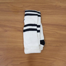Unisex Cotton Crew Socks (1 Pair / Mix Design)